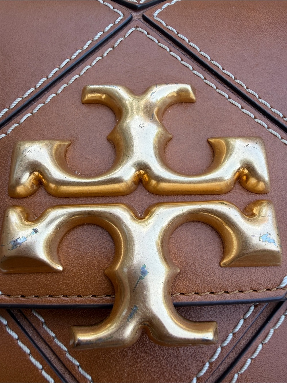 Tory Burch Quilted Logo Crossbody Bag in Tan with Gold Hardware - Picture 9 of 12